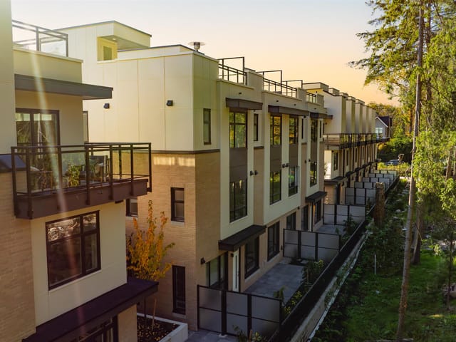 Apartment for sale in North Vancouver, North Vancouver, 118 2050 Glenaire Drive, 263188934 | Realtylink.org