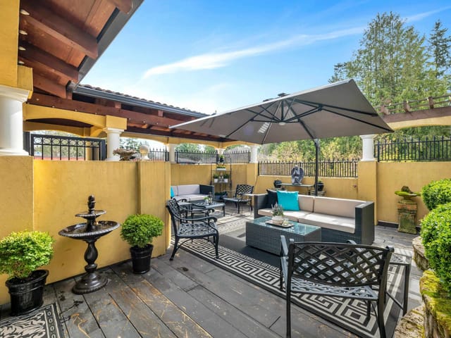 House for sale in Surrey, South Surrey White Rock, 12852 16 Avenue, 263188990 | Realtylink.org