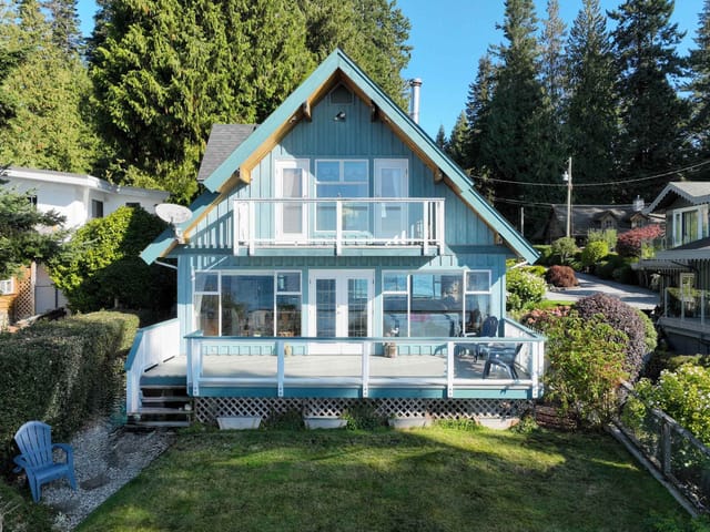 House for sale in Roberts Creek, Sunshine Coast, 3199 Beach Avenue, 263189001 | Realtylink.org