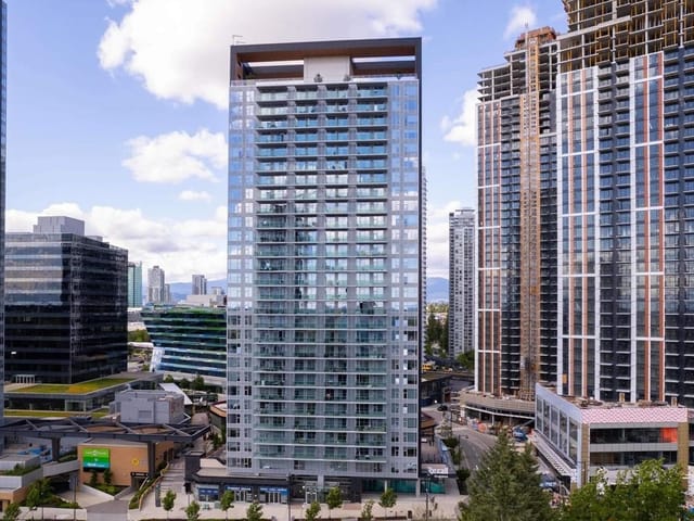 Apartment for sale in Surrey, North Surrey, 605 13655 Fraser Highway, 263189013 | Realtylink.org