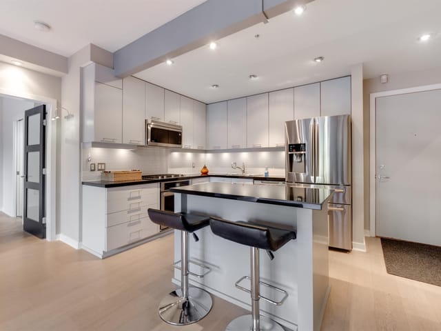 Apartment for sale in North Vancouver, North Vancouver, 210 530 Raven Woods Drive, 263189073 | Realtylink.org