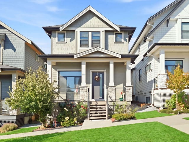 House for sale in Surrey, South Surrey White Rock, 16475 21a Avenue, 263189118 | Realtylink.org