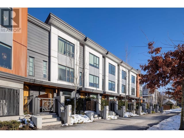 Townhouse for rent in Vancouver, Vancouver West, TH27 2728 Acadia Road Road, 263189123 | Realtylink.org