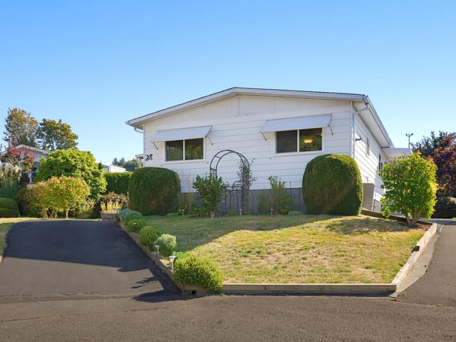 Manufactured Home for sale in Abbotsford, Abbotsford, 28 2035 Martens Street, 263189143 | Realtylink.org