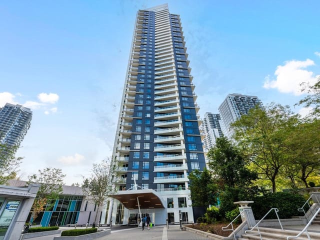 Apartment for sale in Surrey, North Surrey, 2702 9887 Whalley Boulevard, 263189223 | Realtylink.org
