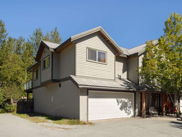 1/2 Duplex for sale in Pemberton, Pemberton, 6 7467 Prospect Street, 263189313 | Realtylink.org