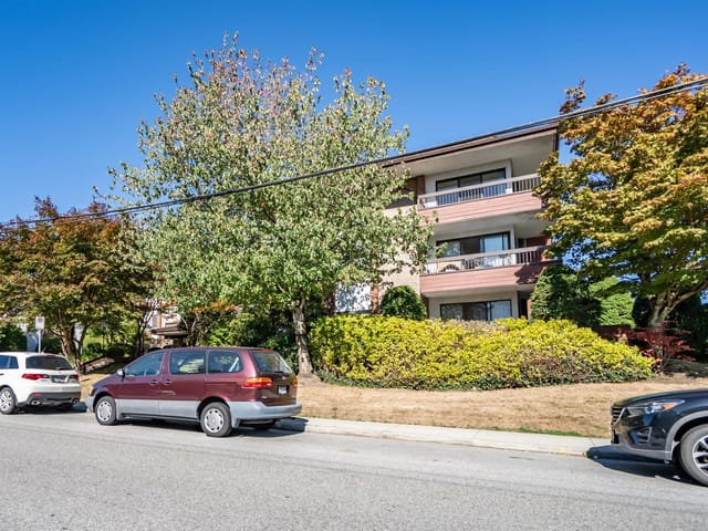 Apartment for sale in Burnaby, Burnaby South, 107 7180 Linden Avenue, 263189351 | Realtylink.org
