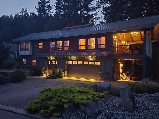House for sale in Garden Bay, Sunshine Coast, 4 4622 Sinclair Bay Road, 263189390 | Realtylink.org