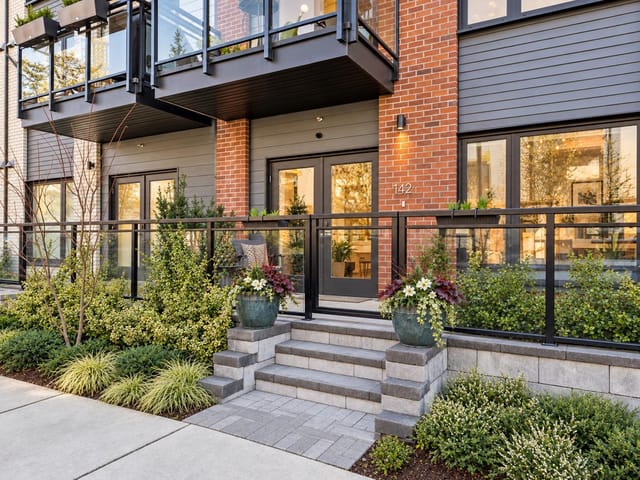Apartment for sale in North Vancouver, North Vancouver, 142 545 E 2nd Street, 263189482 | Realtylink.org