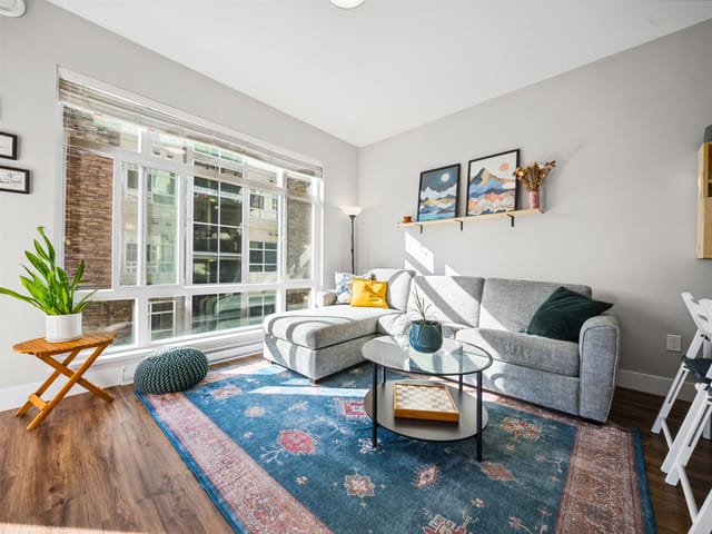 Apartment for sale in Port Coquitlam, Port Coquitlam, 301 2465 Wilson Avenue, 263189514 | Realtylink.org