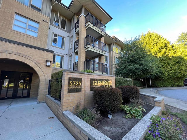 Apartment for rent in Vancouver, Vancouver West, 3xx 5725 Agronomy Road, 263189524 | Realtylink.org