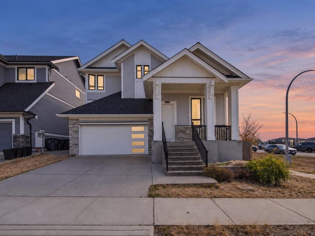 House for sale in Surrey, South Surrey White Rock, 2112 166 Street, 263189530 | Realtylink.org