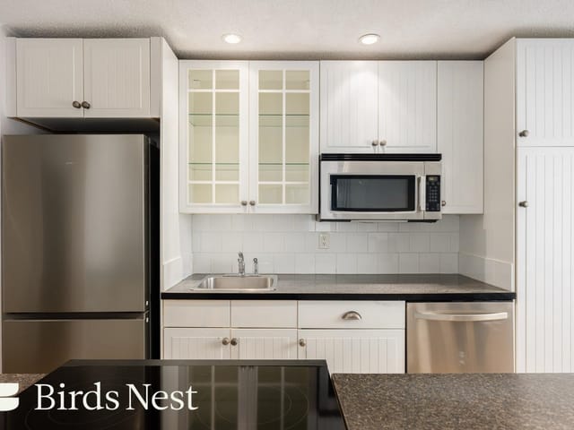 Apartment for rent in Richmond, Richmond, 301 7831 No. 1 Road, 263189577 | Realtylink.org