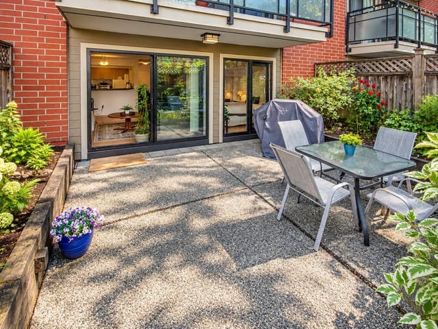 Apartment for sale in North Vancouver, North Vancouver, 107 360 E 2nd Street, 263189582 | Realtylink.org