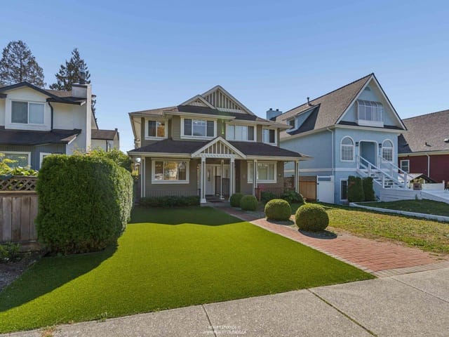 1/2 Duplex for sale in North Vancouver, North Vancouver, 247 E 19th Street, 263189589 | Realtylink.org