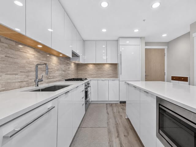 Apartment for sale in Richmond, Richmond, 307 9233 Odlin Road, 263189592 | Realtylink.org