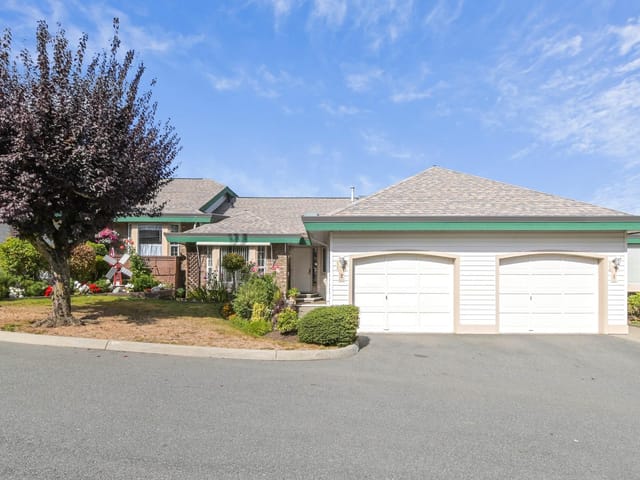 Townhouse for sale in Abbotsford, Abbotsford, 2 3115 Trafalgar Street, 263189628 | Realtylink.org