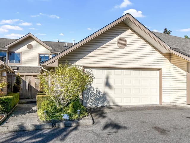 Townhouse for sale in Surrey, Cloverdale, 39 6140 192 Street, 263189636 | Realtylink.org