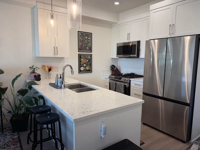 Apartment for sale in Maple Ridge, Maple Ridge, 308 22633 Selkirk Avenue, 263189727 | Realtylink.org