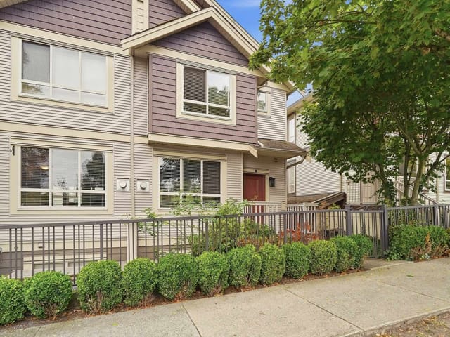 Townhouse for sale in Surrey, Cloverdale, 6 19560 68 Avenue, 263189742 | Realtylink.org