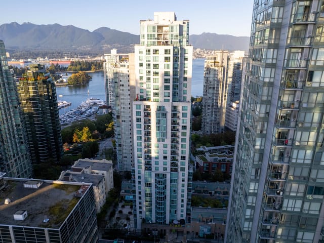 Apartment for sale in Vancouver, Vancouver West, 2904 1238 Melville Street, 263189813 | Realtylink.org