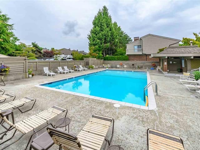 Apartment for sale in Vancouver, Vancouver West, 312 2101 McMullen Avenue, 263189821 | Realtylink.org