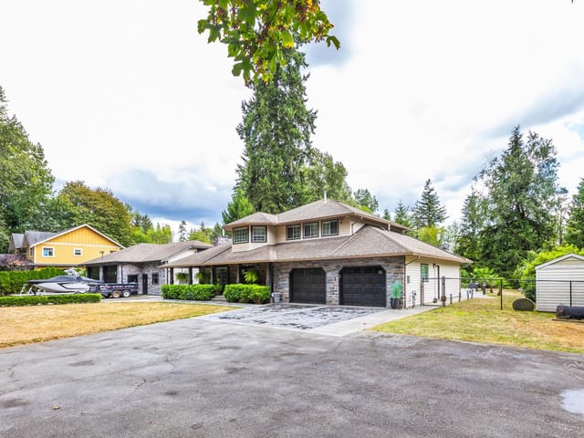 House for sale in Surrey, North Surrey, 19118 86 Avenue, 263189911 | Realtylink.org