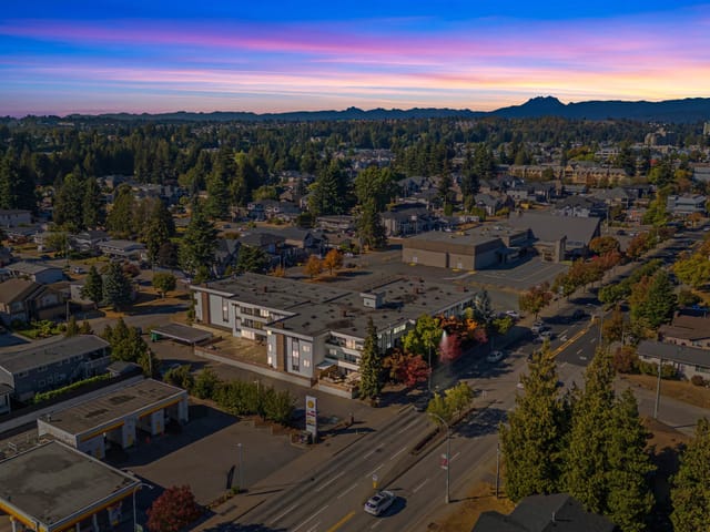 Apartment for sale in Abbotsford, Abbotsford, 313 2211 Clearbrook Road, 263189937 | Realtylink.org