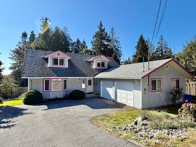 House for sale in Gibsons, Sunshine Coast, 1073 Grandview Road, 263190004 | Realtylink.org