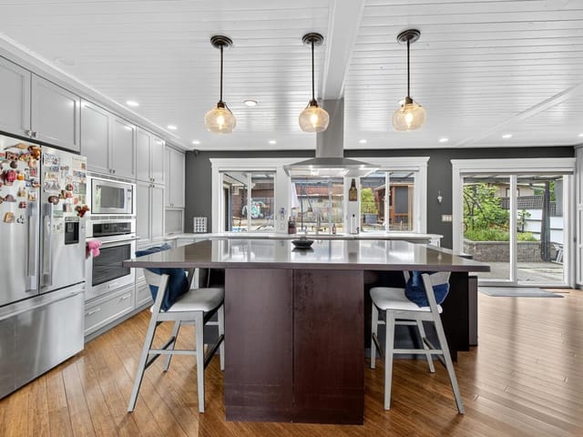 House for sale in Coquitlam, Coquitlam, 1052 Corona Crescent, 263190055 | Realtylink.org