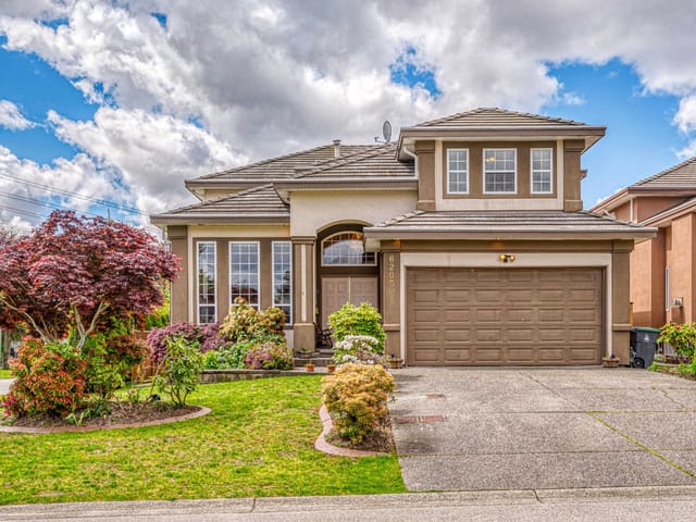 House for sale in Surrey, Surrey, 6205 126a Avenue, 263190076 | Realtylink.org