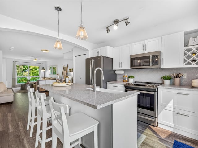 Townhouse for sale in Surrey, Surrey, 145 6671 121 Street, 263190078 | Realtylink.org
