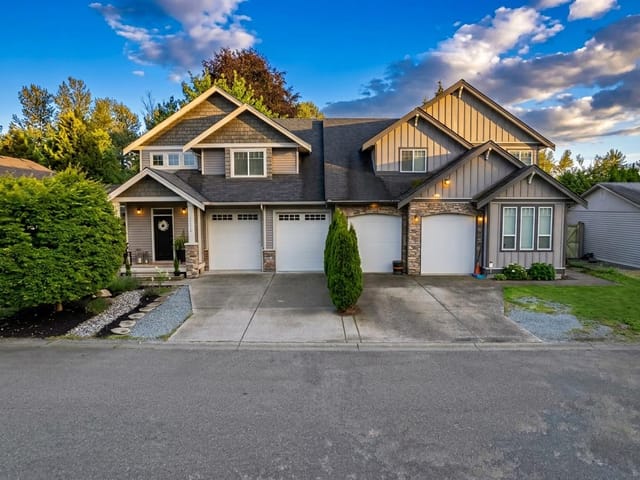 1/2 Duplex for sale in Mission, Mission, 33592 2nd Avenue, 263190131 | Realtylink.org
