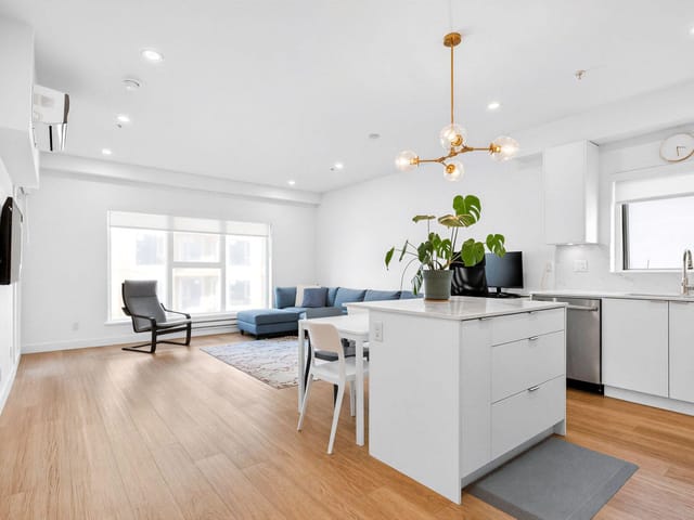 Apartment for sale in Port Coquitlam, Port Coquitlam, 301 2331 Kelly Avenue, 263190142 | Realtylink.org