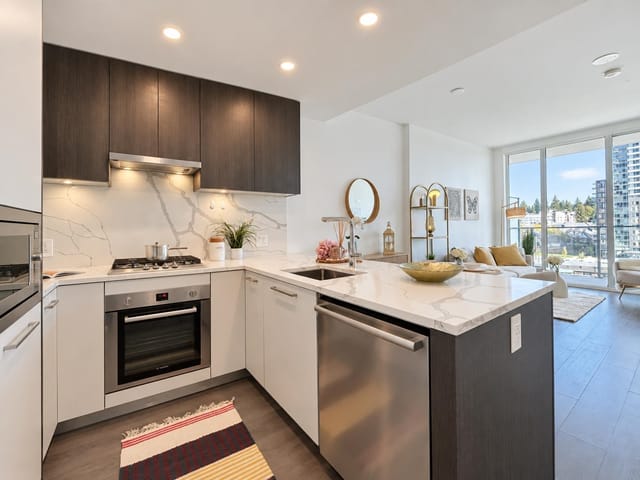 Apartment for sale in Coquitlam, Coquitlam, 609 567 Clarke Road, 263190239 | Realtylink.org