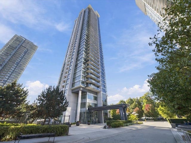 Apartment for sale in Burnaby, Burnaby South, 3708 4900 Lennox Lane, 263190243 | Realtylink.org