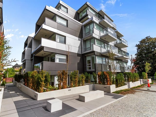 Apartment for sale in Vancouver, Vancouver West, 204 8120 Oak Street, 263190279 | Realtylink.org