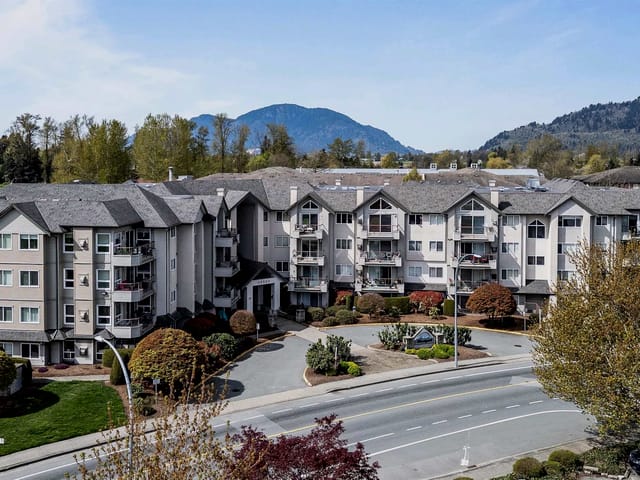 Apartment for sale in Chilliwack, Sardis, 304 45520 Knight Road, 263190347 | Realtylink.org
