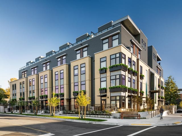 Townhouse for sale in North Vancouver, North Vancouver, 311 342 Mountain Highway, 263190352 | Realtylink.org