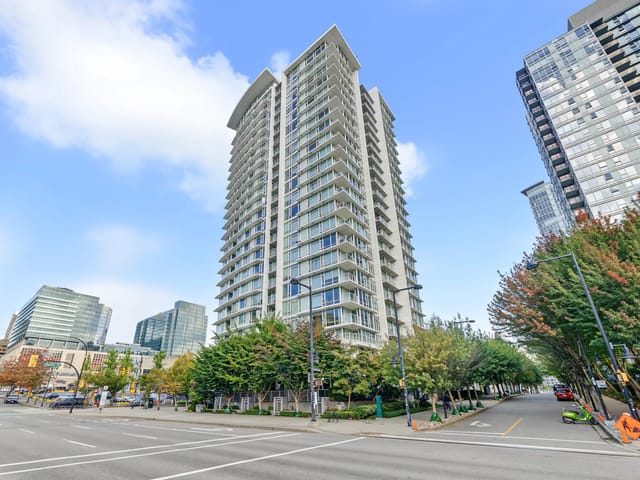 Apartment for sale in Vancouver, Vancouver West, 315 161 W Georgia Street, 263190375 | Realtylink.org