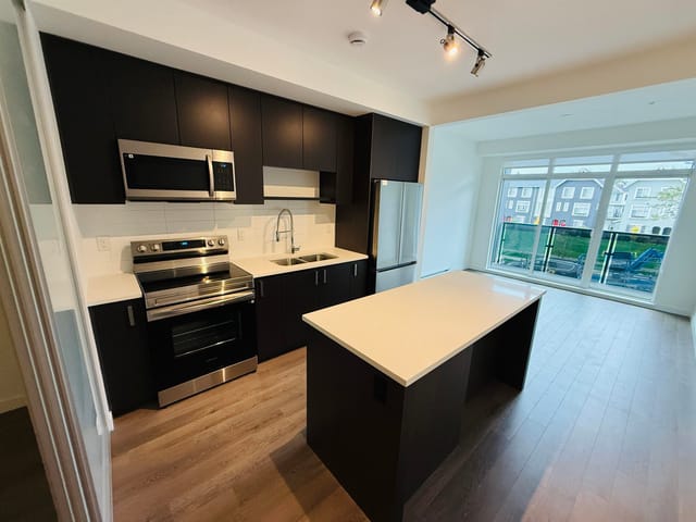 Apartment for rent in Surrey, Surrey, 2nd floor 8509 158 Street, 263190431 | Realtylink.org