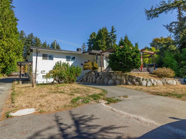 House for sale in Surrey, Surrey, 14319 55a Avenue, 263190477 | Realtylink.org