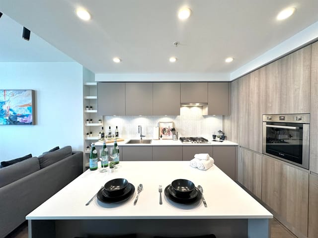 Apartment for sale in Burnaby, Burnaby North, 2511 3833 Evergreen Place, 263190526 | Realtylink.org