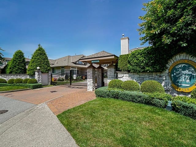 Townhouse for sale in Surrey, Surrey, 17 16325 82 Avenue, 263190544 | Realtylink.org