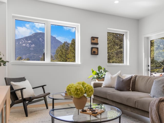 Apartment for sale in Squamish, Squamish, 102 1055 Raven Drive, 263190551 | Realtylink.org