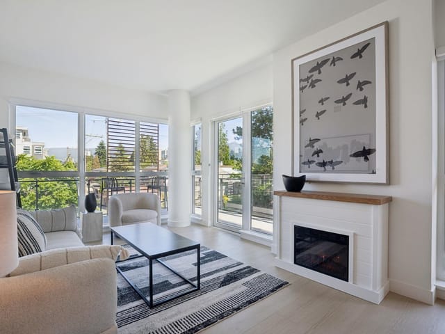 Apartment for sale in North Vancouver, North Vancouver, 321 422 E 3rd Street, 263190602 | Realtylink.org