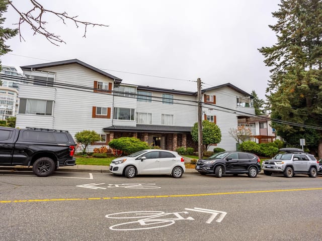 Apartment for sale in White Rock, South Surrey White Rock, 301 1390 Martin Street, 263190635 | Realtylink.org