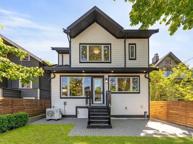 1/2 Duplex for sale in Vancouver, Vancouver West, 2 683 W 19th Avenue, 263190670 | Realtylink.org