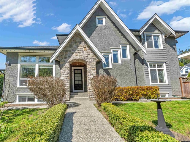 House for sale in Surrey, South Surrey White Rock, 16329 8 Avenue, 263190698 | Realtylink.org