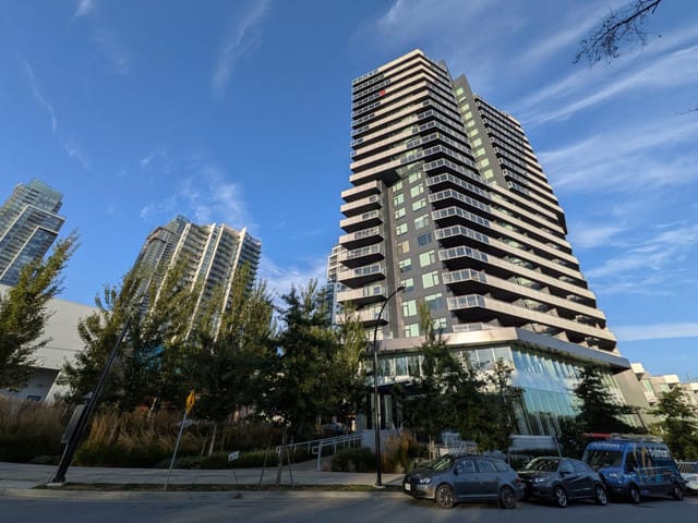 Apartment for sale in Burnaby, Burnaby North, 803 4433 Alaska Street, 263190707 | Realtylink.org
